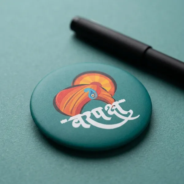 Dark_Green_Var_Vadhu_Parichay_58_Mm_Badges_|_Customized_Vadhu_Var_Button_Badges_|_Personalized_Marriage_Event_Name_Badges_|_Groom_&_Bride_Side_Identity_Pins