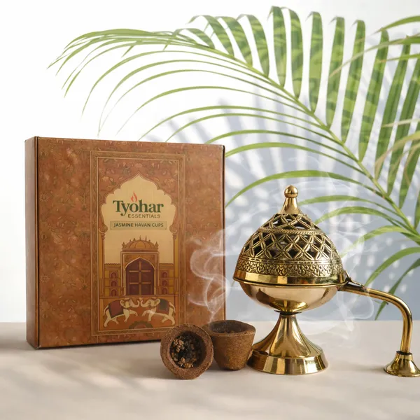 Jasmine_Havan_Cups_&_Brass_Dhooni_|_Made_from_Cow_dung_&_Temple_Flower_