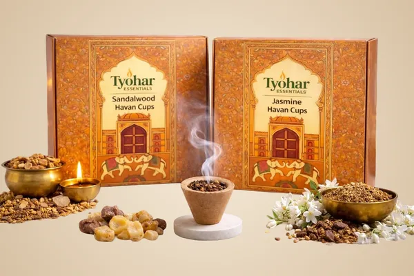 Pack_Of_2_Devotional_Sandalwood_&_Jasmine_Cow_Dung_Havan_Cup_Combo_|(15_Cups_Each)_|_Natural_Floral_Dhoop_Cups_For_Pooja_&_Spiritual_Rituals