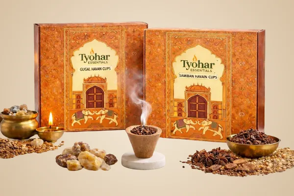 Pack_Of_2_Gugal_&_Sambrani_Cow_Dung_Havan_Cup_Combo_|Made_With_Recycled_Flowers_|_Pure_Natural_Guggal_&_Sambrani_Dhoop_Resin_For_Pooja,_Havan_&_Spiritual_Rituals__(15_Each)