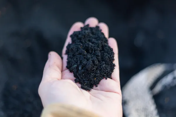 Organic_Compost_1_Kg_Pack