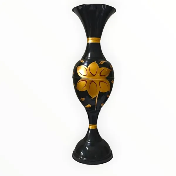 Black_Gold_Iron_Flower_Vase_For_Displaying_Fresh_Or_Artificial_Flowers