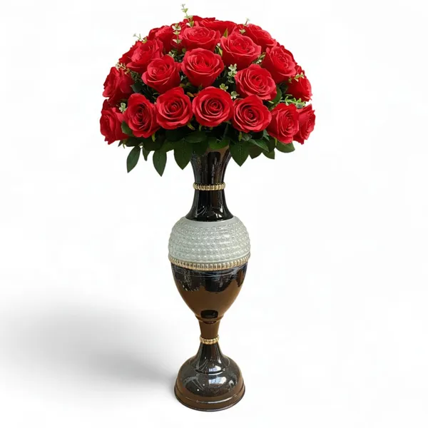 Black_Iron_Flower_Vase_For_Displaying_Fresh_Or_Artificial_Flowers