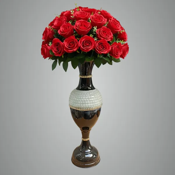 Black_Iron_Flower_Vase_For_Displaying_Fresh_Or_Artificial_Flowers