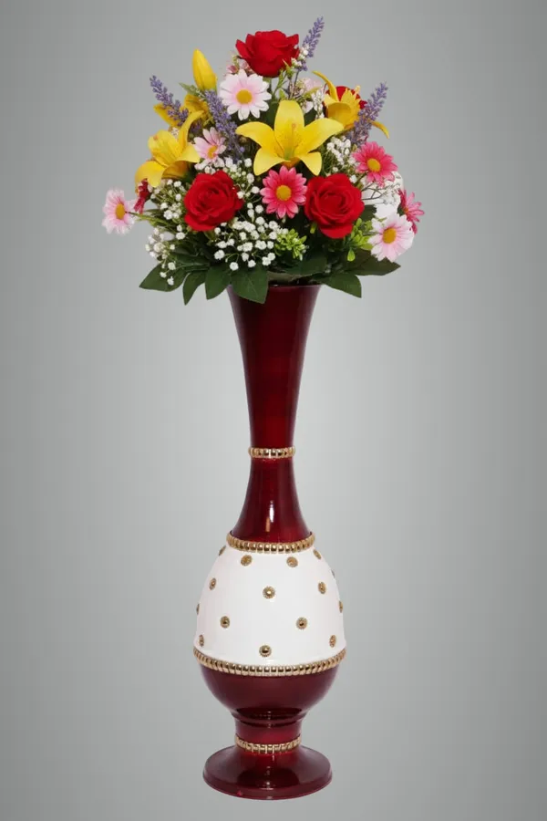 Brown_White_Iron_Flower_Vase_For_Displaying_Fresh_Or_Artificial_Flowers
