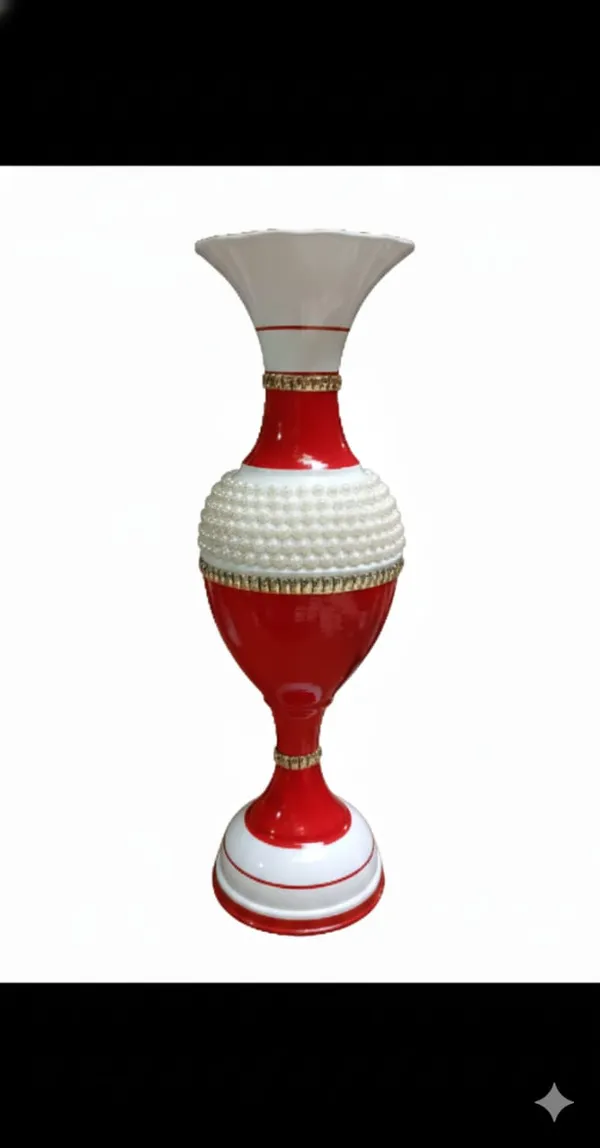 Red_Gold_Iron_Flower_Vase_For_Displaying_Fresh_Or_Artificial_Flowers