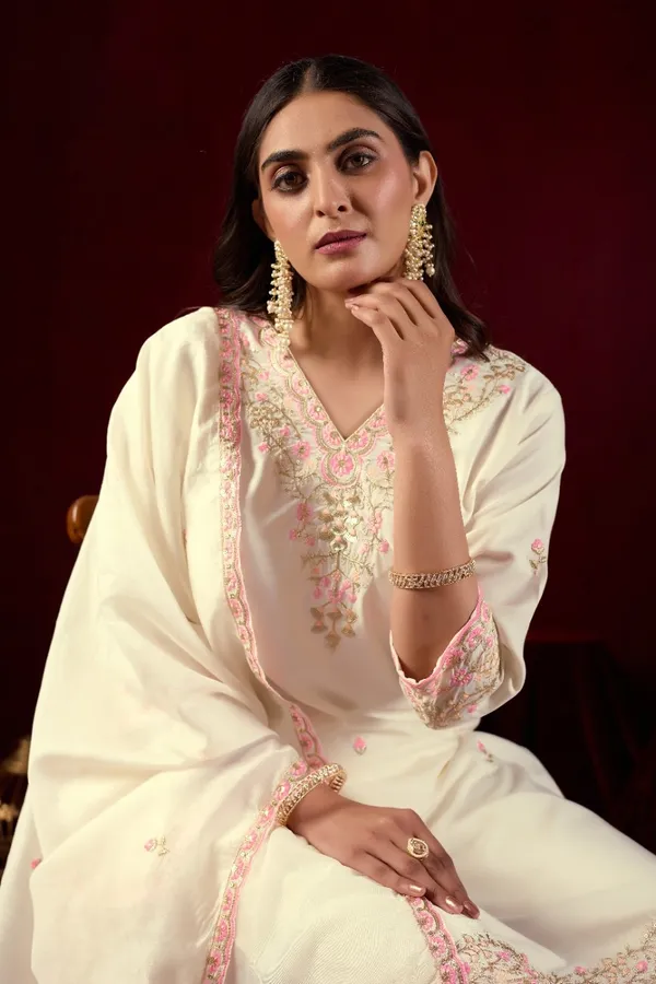White_Designer_Kurti_Pant_With_Dupatta_For_Women