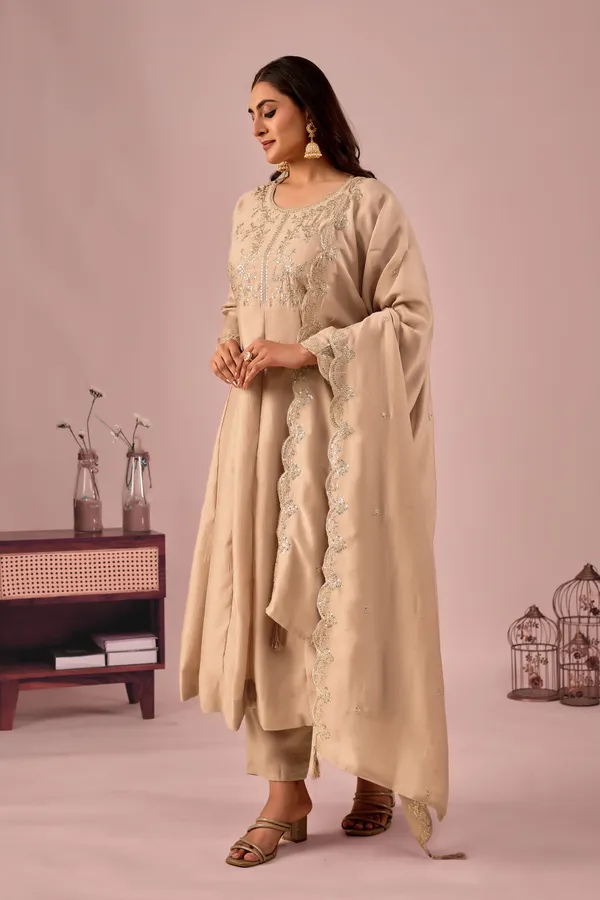Beige_Designer_Anarkali_Kurti_Set_With_Dupatta_For_Women