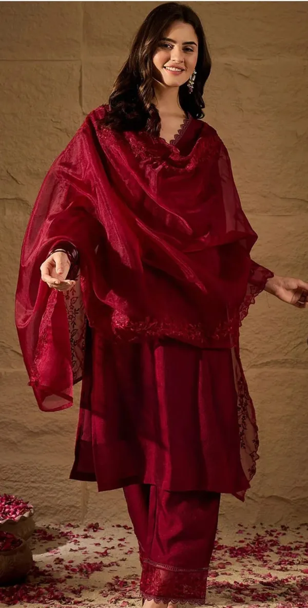 Maroon_Designer_Kurti_Pant_With_Dupatta_For_Women