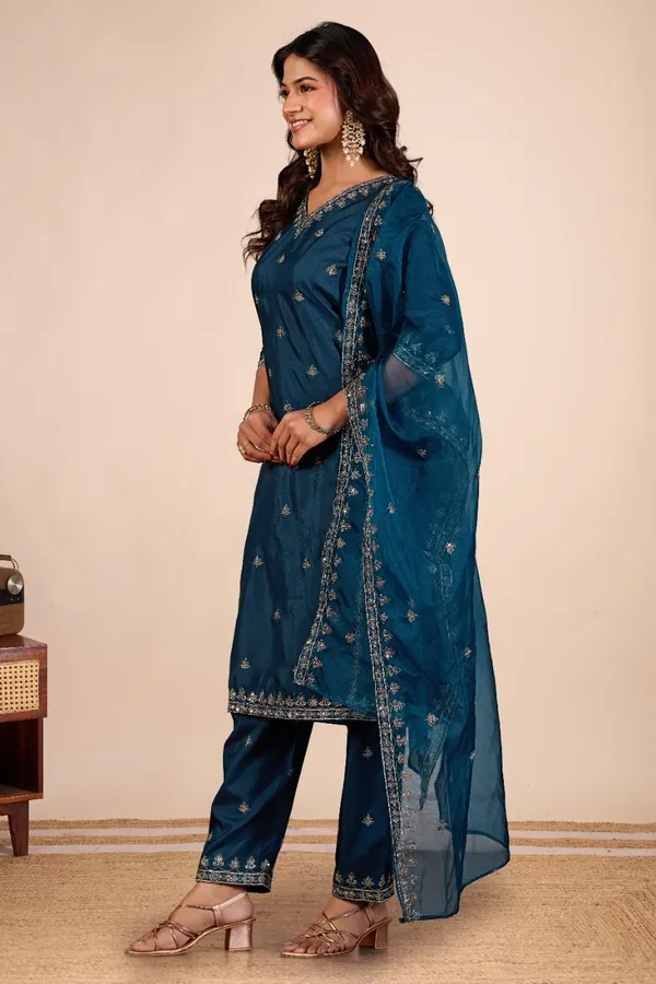 Blue_Designer_Kurti_Pant_With_Dupatta_For_Women
