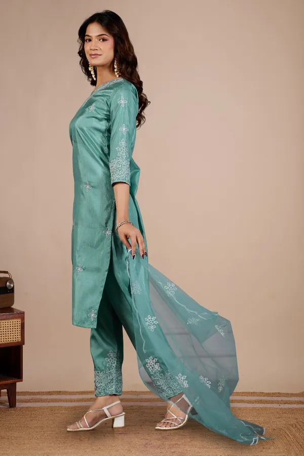 Blue_Designer_Kurti_Pant_With_Dupatta_For_Women