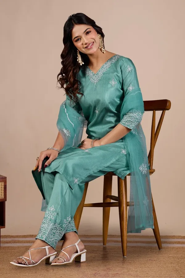 Blue_Designer_Kurti_Pant_With_Dupatta_For_Women