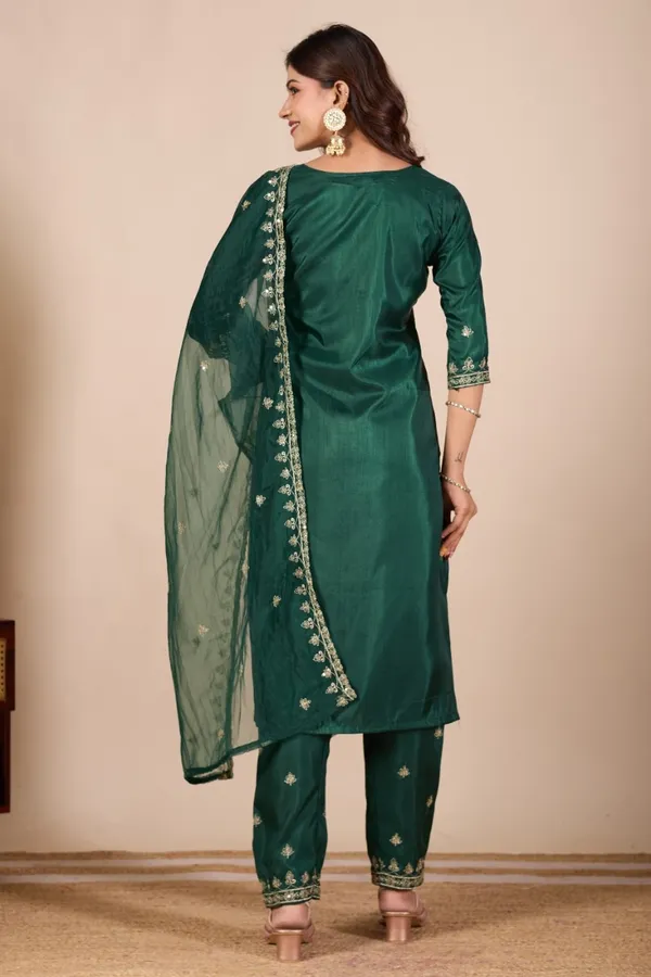 Maroon_And_Green_Designer_Kurti_Pant_With_Dupatta_For_Women_Combo_Set_Pack_Of_2
