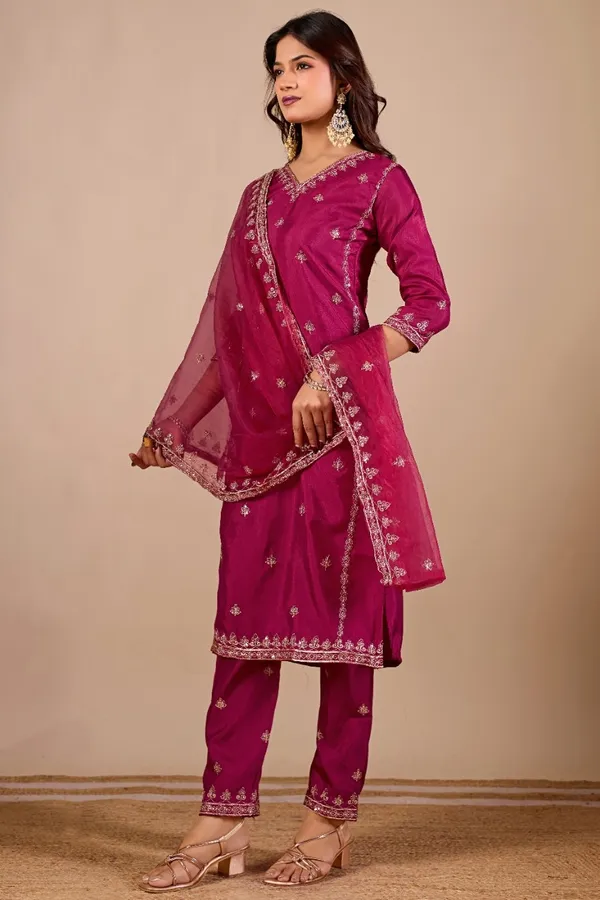 Maroon_And_Green_Designer_Kurti_Pant_With_Dupatta_For_Women_Combo_Set_Pack_Of_2