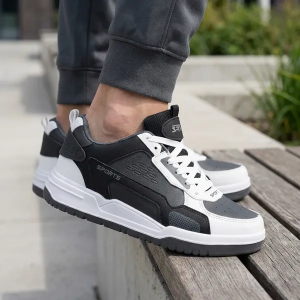 Dark_Grey_And_White_Sports_Chunky_Sneakers_With_Textured_Sole_For_Men