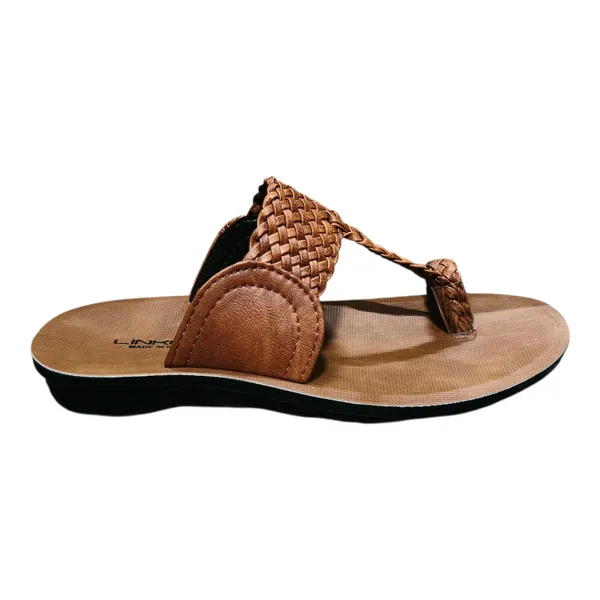 Brown_Braided_Leather_Kolhapuri_Sandals_With_Toe_Loop_For_Men