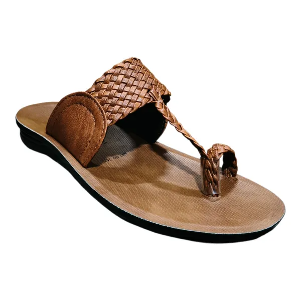 Brown_Braided_Leather_Kolhapuri_Sandals_With_Toe_Loop_For_Men