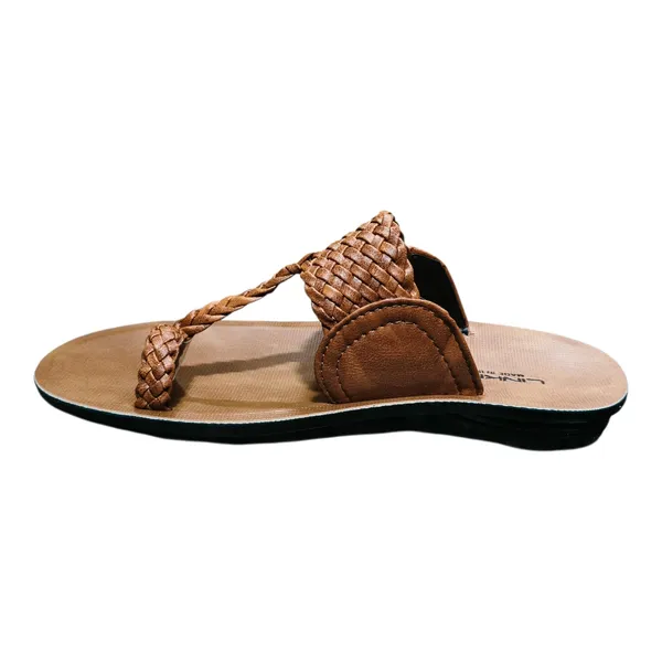 Brown_Braided_Leather_Kolhapuri_Sandals_With_Toe_Loop_For_Men