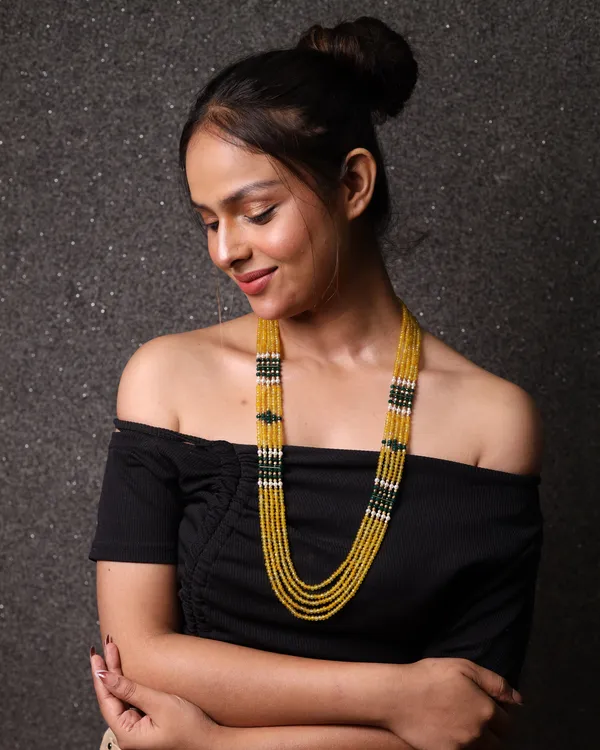 Yellow_With_Green_Onyx_Necklace_For_Women_And_Girls