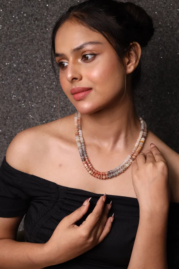 Shaded_Moonstone_Heishi_Cut_Layered_Necklace_For_Women_And_Girls