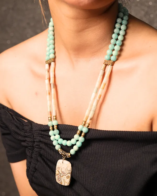 Unique_Amazonite_Stones_With_Agate_Locket_Necklace_For_Women_And_Girls