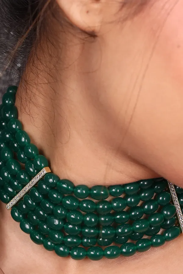 Bold_Layered_Green_Oval_Onyx_Choker_For_Women_And_Girls