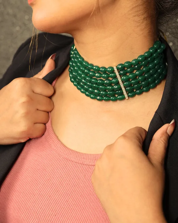 Bold_Layered_Green_Oval_Onyx_Choker_For_Women_And_Girls