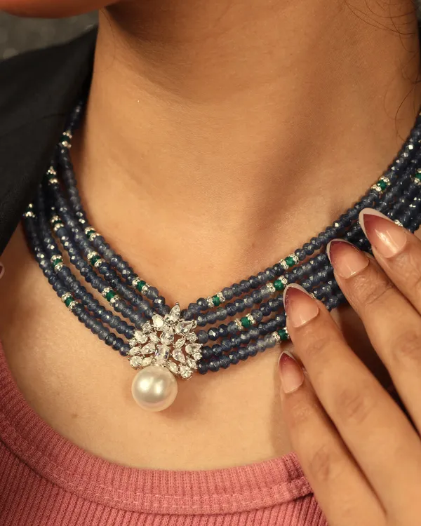 Deep_Blue_Onyx_Beads_With_Pearl_Dc_Pendant_Necklace_For_Women_And_Girls