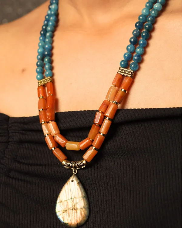 Red_Aventurine_And_Apatite_Beads_With_Locket_Necklace_For_Women_And_Girls