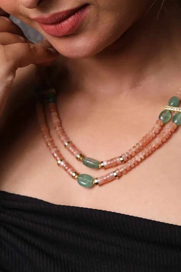 Peach_Moonstone_Beads_Necklace_For_Women_And_Girls