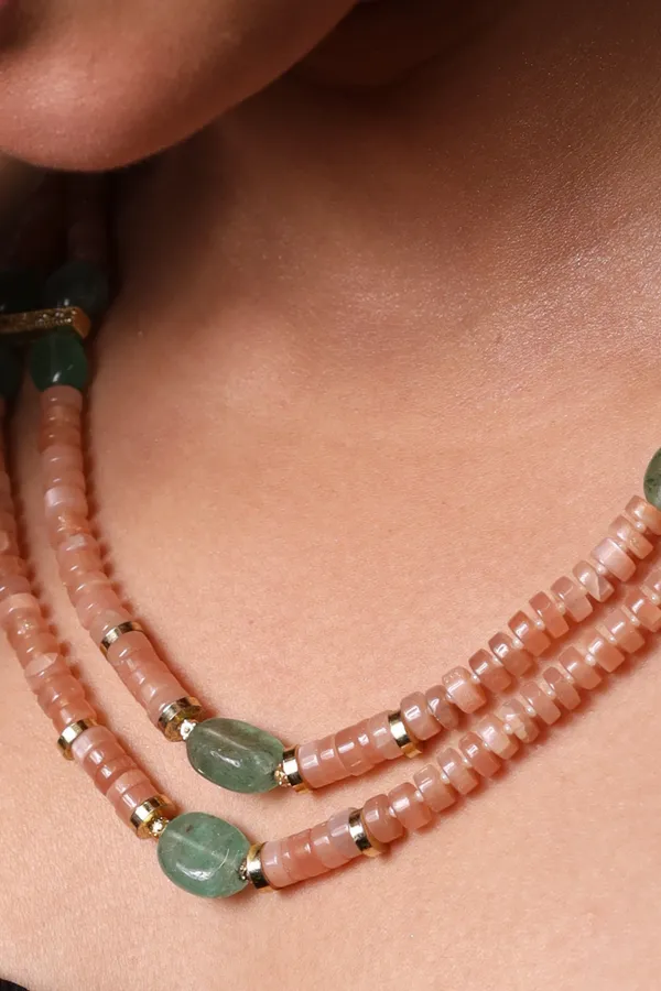 Peach_Moonstone_Beads_Necklace_For_Women_And_Girls
