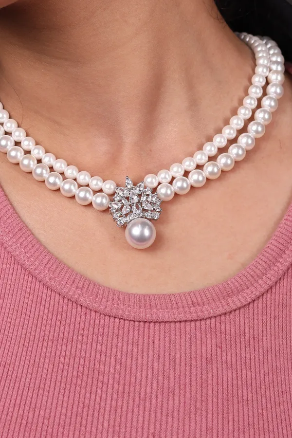 Elegant_Pearls_And_Pendant_Necklace_For_Women_And_Girls