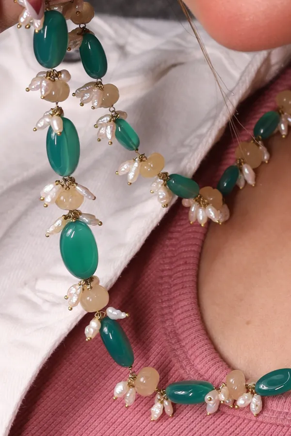 Natural_Green_Onyx_With_Yellow_Pumpkin_Necklace_For_Women_And_Girls