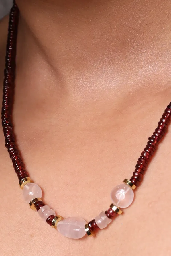 Garnet_With_Rose_Quartz_Heishi_Beads_Necklace_For_Women_And_Girls