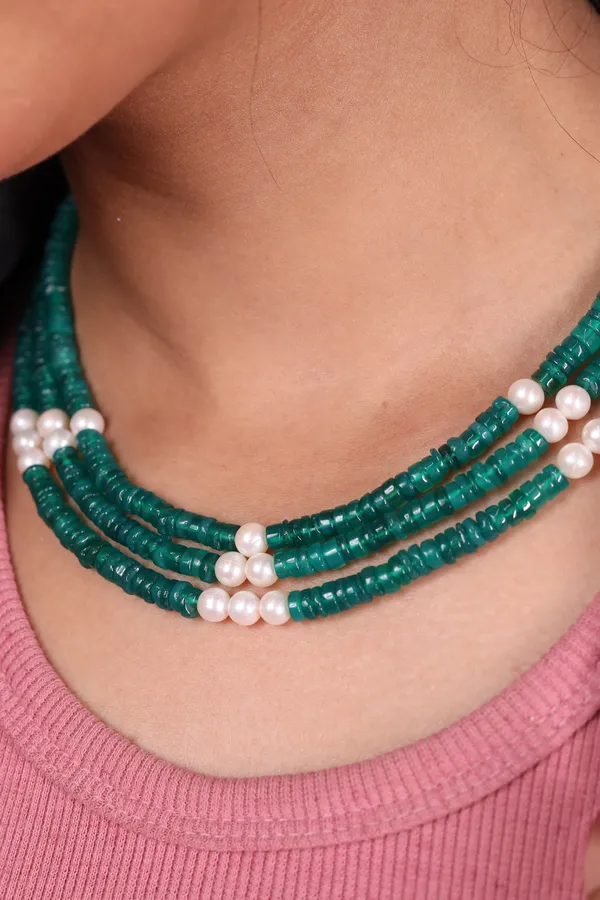 Adorable_Green_Onyx_And_Pearl_Necklace_For_Women_And_Girls