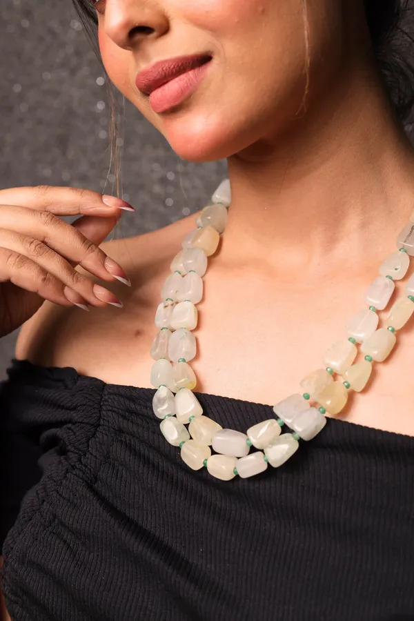 Beautiful_Shaded_Pink_Tumbles_Necklace_For_Women_And_Girls