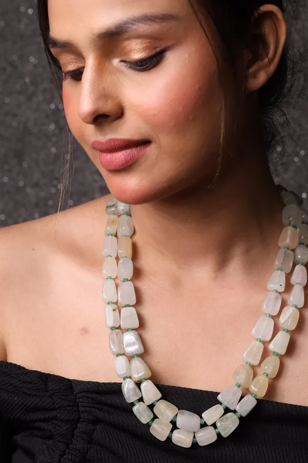 Beautiful_Shaded_Pink_Tumbles_Necklace_For_Women_And_Girls