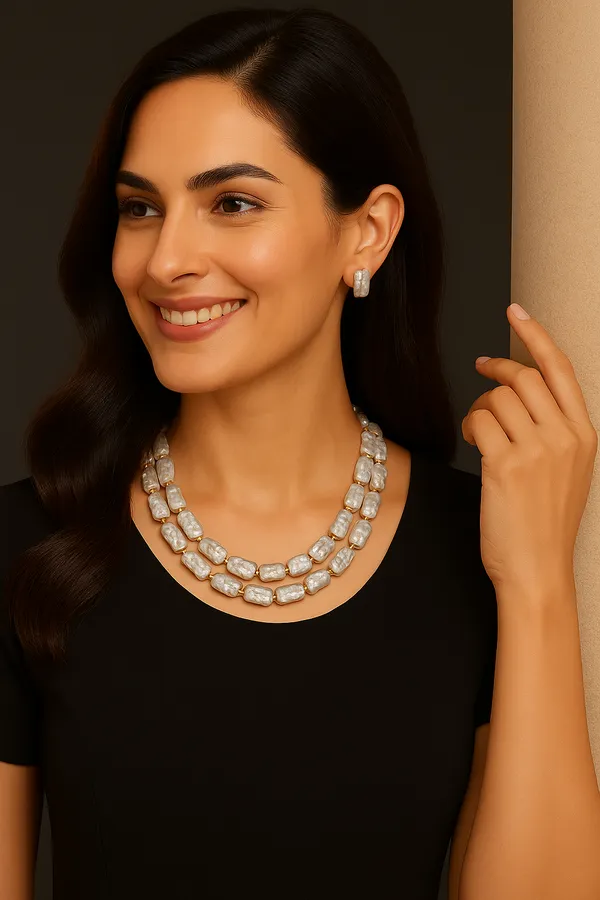 Flat_Buraq_Pearl_Necklace_With_Gold_Spacers_|_Elegant_Natural_Jewelry_For_Women_And_Girls