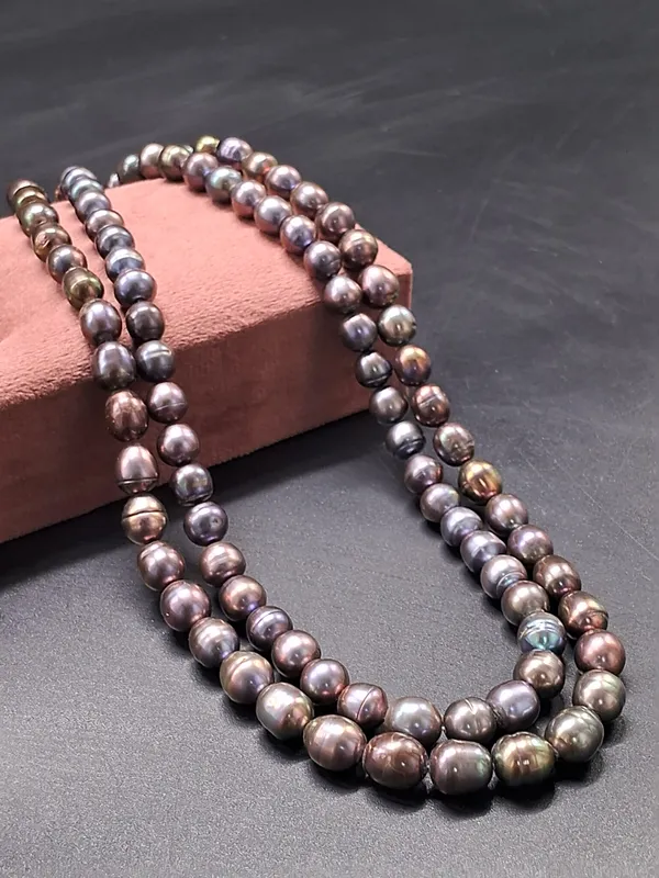 Natural_Pearl_Necklace_|_Iridescent_Beauty_For_Women_And_Girls