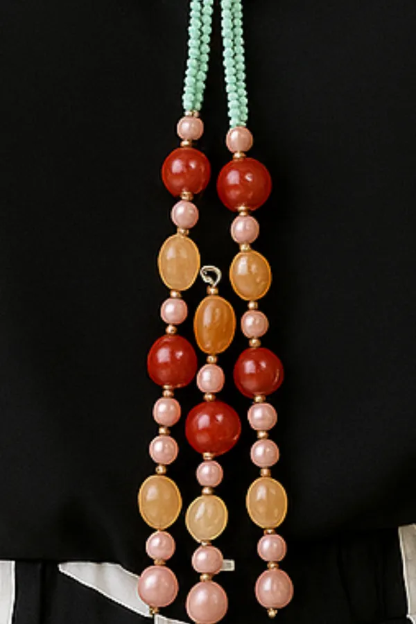 Elegant_Natural_Green_Onyx_Bunch_Strings_Necklace_For_Women_And_Girls