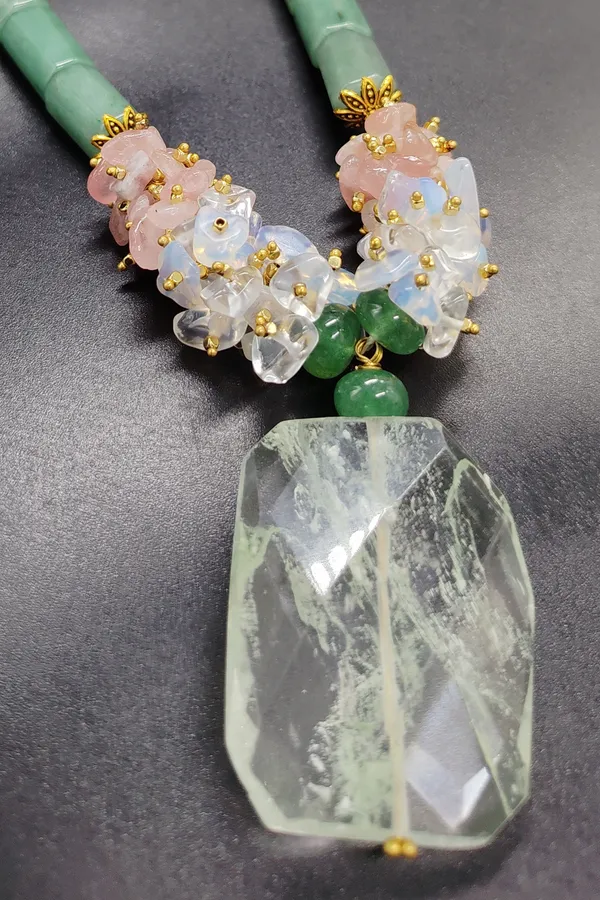 Embrace_Rhodolite_Natural_Stone_Necklace_For_Women_And_Girls