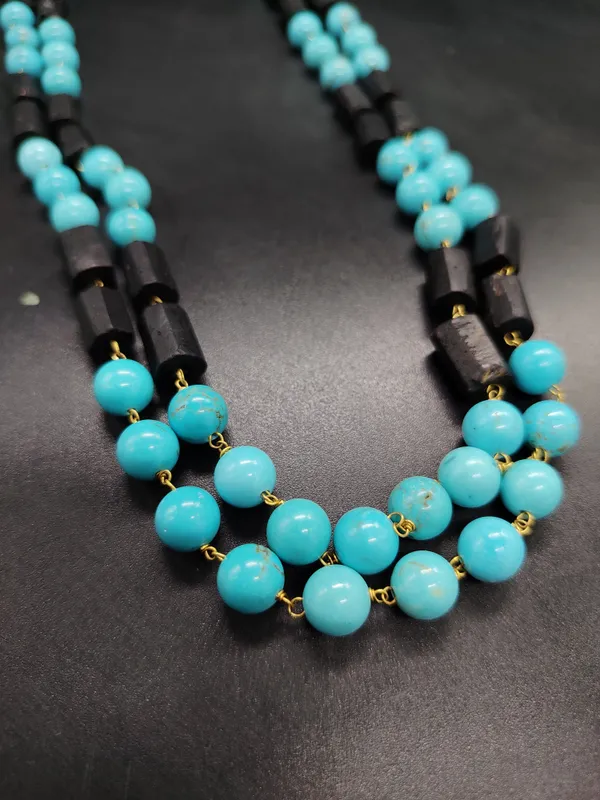 Blue_Turquoise_With_Black_Pipe_Stones_Necklace_For_Women_And_Girls