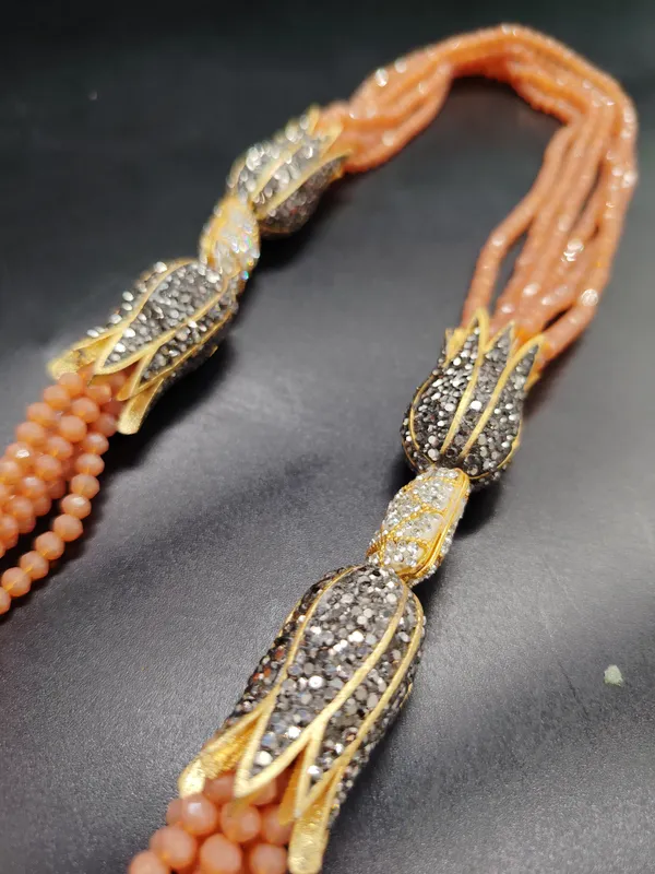 Delicately_Handcrafted_Peach_Onyx_Necklace_For_Women_And_Girls