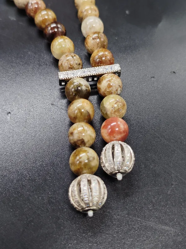 Garnet_Gemstone_Beaded_Necklace_With_Antique_Silver_Accents_For_Women_And_Girls