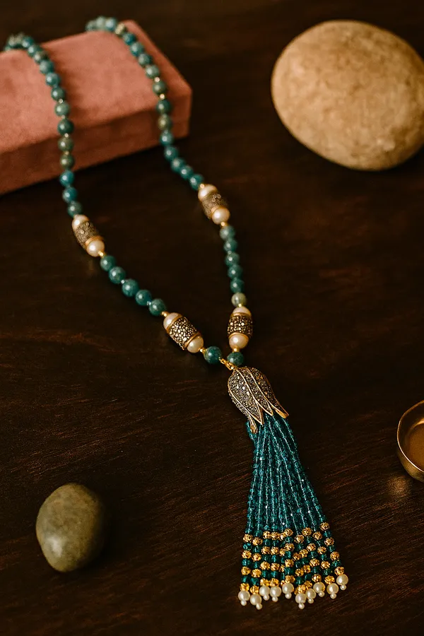 Blue_Apatite_Gemstone_Necklace_With_Pearls_|_Elegant_Gold_Finish_Beaded_Jewelry_For_Women_And_Girls