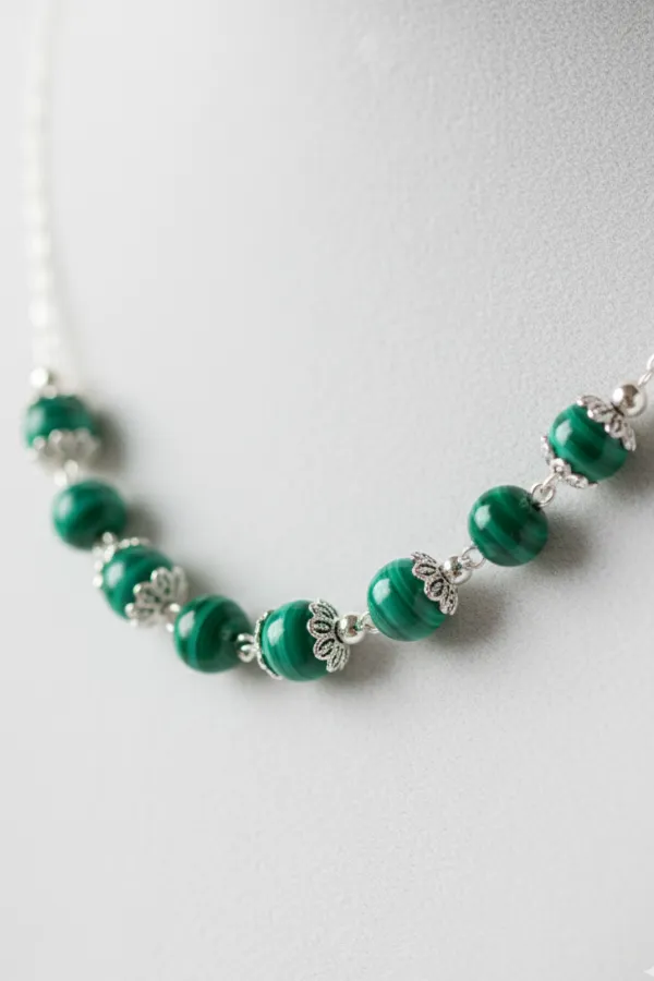 Handcrafted_Malachite_Beaded_Necklace_With_Sterling_Silver_For_Women_And_Girls