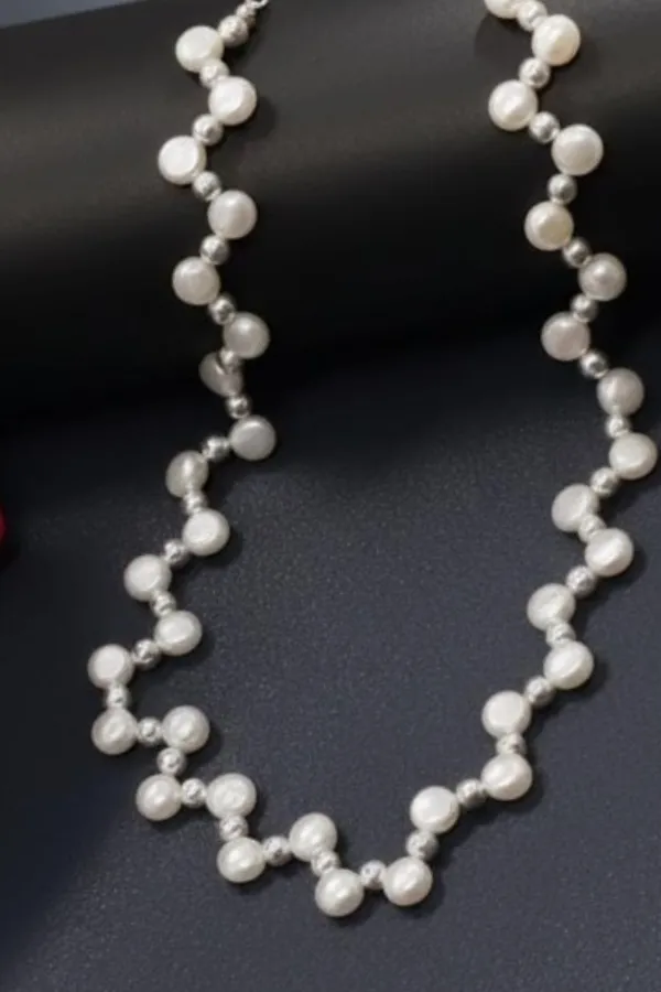 Handcrafted_Freshwater_Pearl_Necklace_With_Sterling_Silver_Chain_For_Women_And_Girls