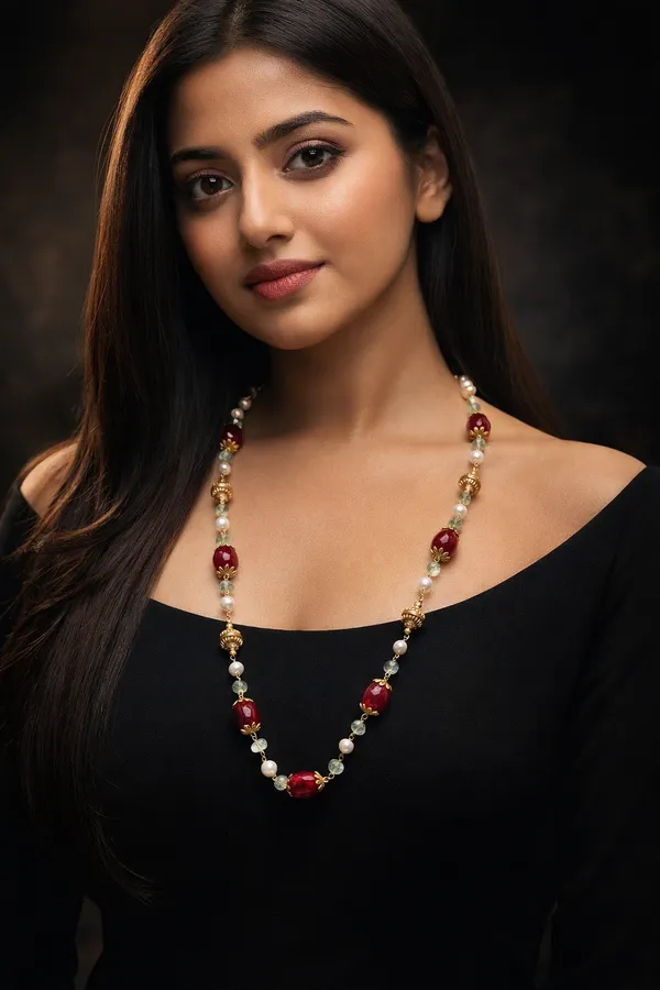 Festive_Ruby_Red_Stone_Necklace_With_Pearls_And_Antique_Gold_Beads