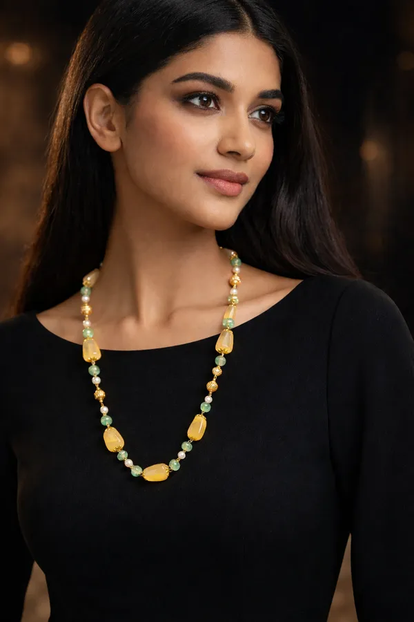 Elegant_Green_Aventurine_With_Yellow_Tumble_Statement_Necklace