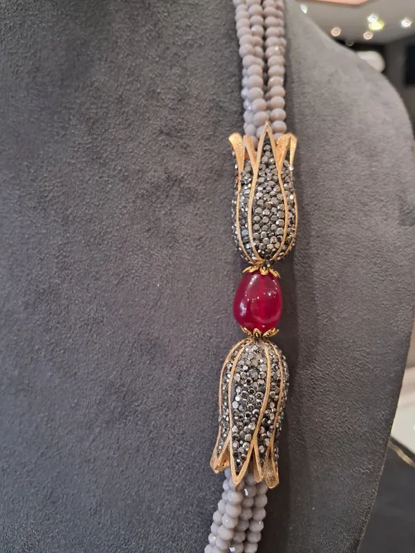Classic_Grey_Onyx_Beaded_Necklace